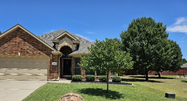 Primary Photo - 11612 Wild Pear Ln