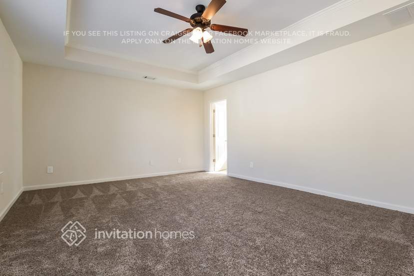 Building Photo - 4905 Medlock Trail Ct SW