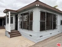 Building Photo - 3113 W 109th St
