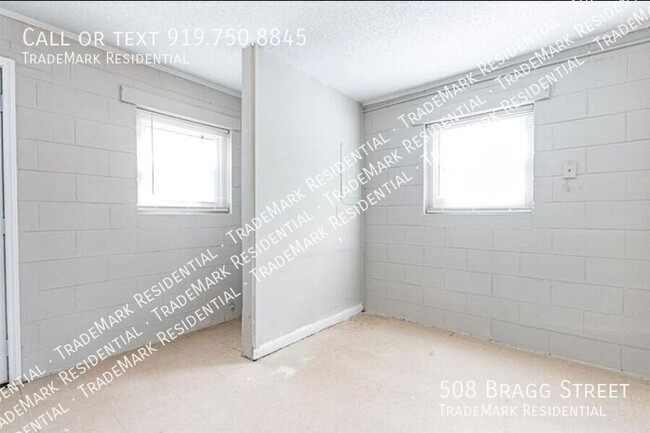 Building Photo - 508 Bragg St