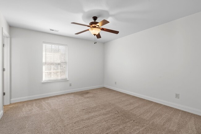 Building Photo - 1112 Woodbury Falls Ct