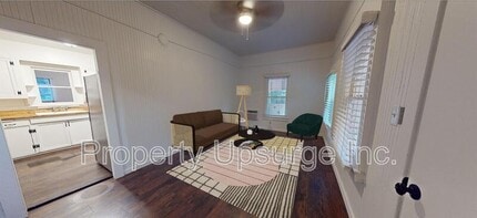 Building Photo - 648 Reeds Ave