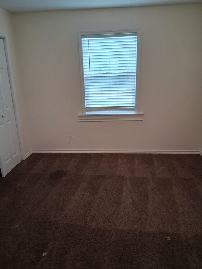 Building Photo - 1414 Alta Mira Dr