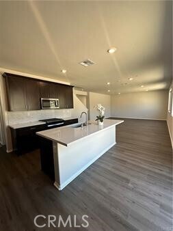 Building Photo - 35310 Hutchison Pl