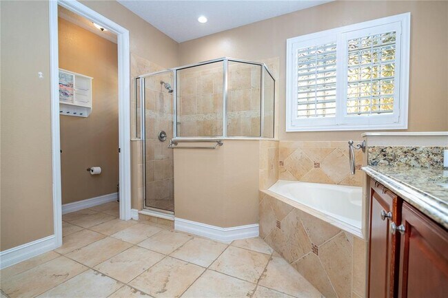 Building Photo - 3119 Falconhill Dr