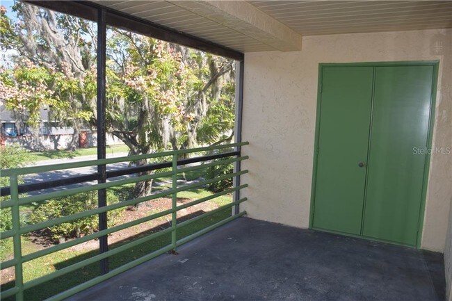 Building Photo - 4428 S Lake Orlando Pkwy