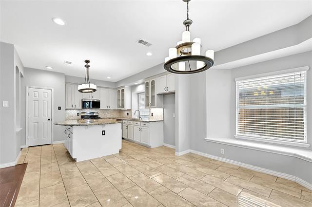 Building Photo - 1421 N Eugene Dr