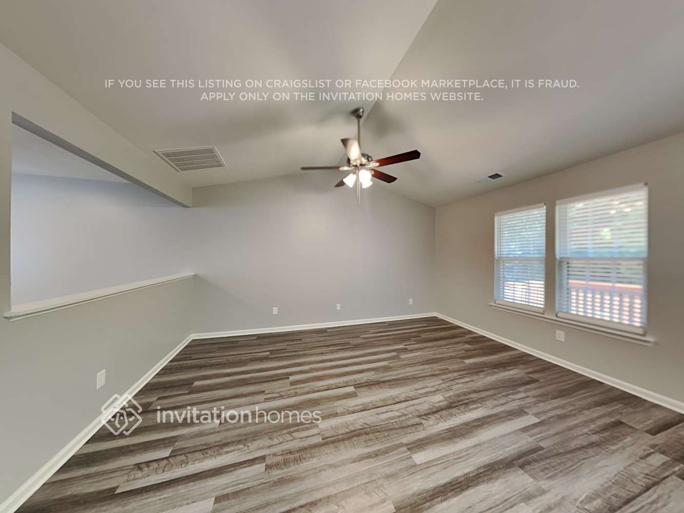 Building Photo - 3316 Continental Dr