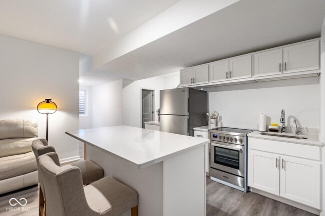 Building Photo - 439 Cape May Dr