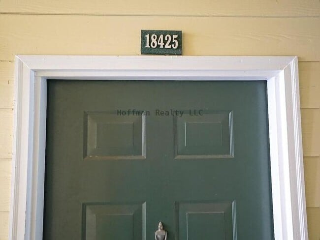 Building Photo - 2- Bed, 2 Bath Resort Style Condo!