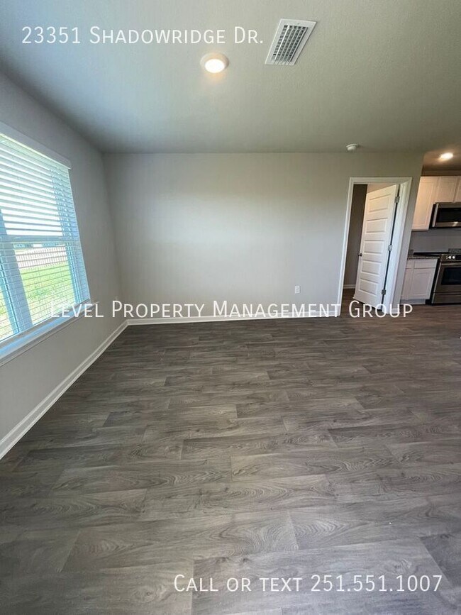 Building Photo - 23351 Shadowridge Dr