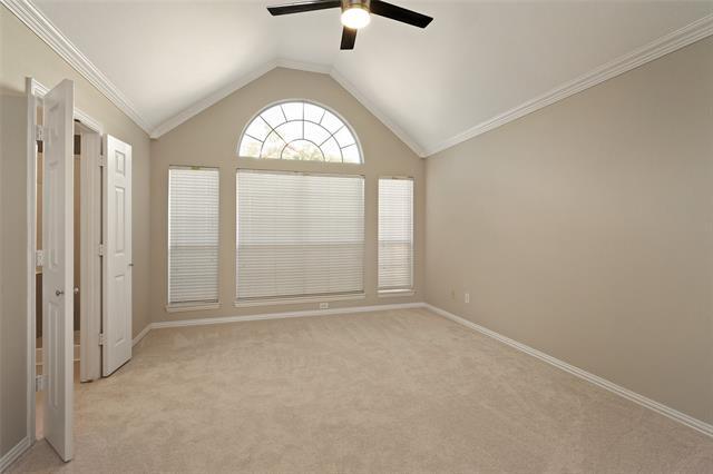 Building Photo - 114 Midcrest Dr