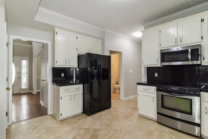 Building Photo - 1303 Dorchester Dr