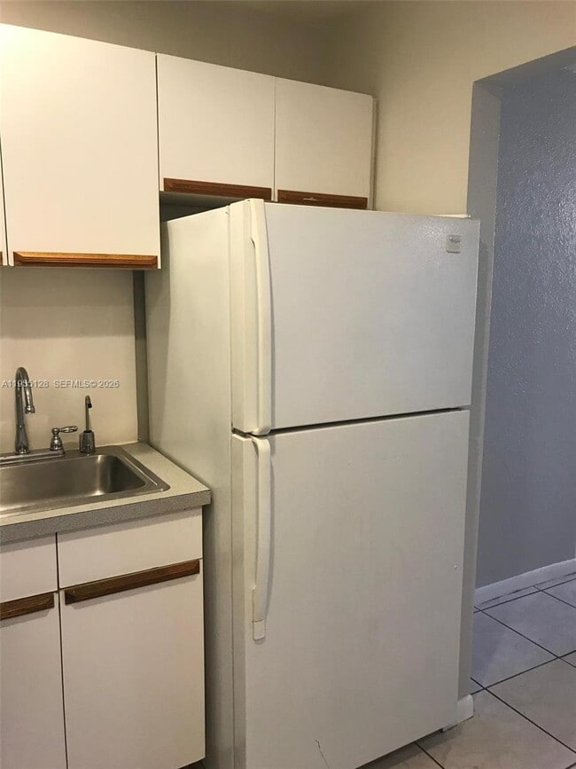 Building Photo - 4104 NW 88th Ave