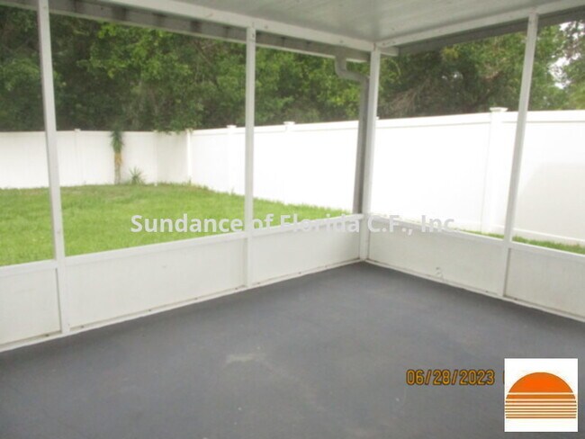 Building Photo - Osceola County