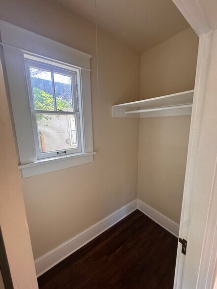 Bedroom closet - 1409 Stratton Ave
