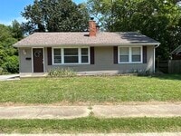 Building Photo - 814 N 17th St