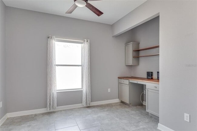 Building Photo - 3825 Quaint Ln