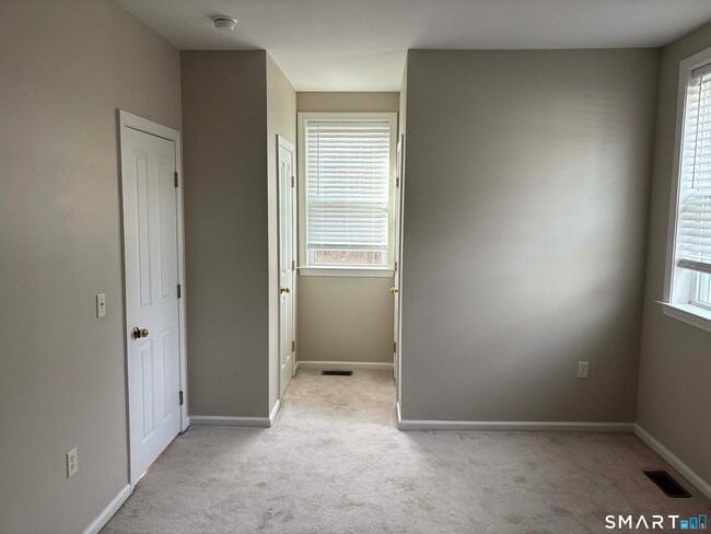 Building Photo - 214 Warsaw St