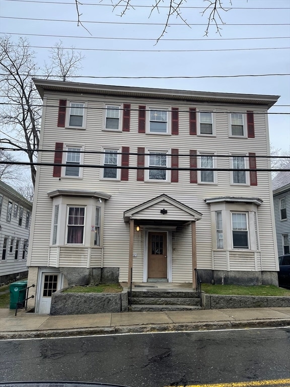 Building Photo - 32 Mechanic St