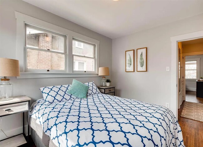 Building Photo - Sunnyside Denver bungalow for rent