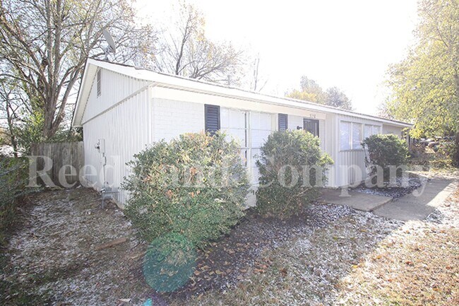 Building Photo - 5158 Breckenwood Dr