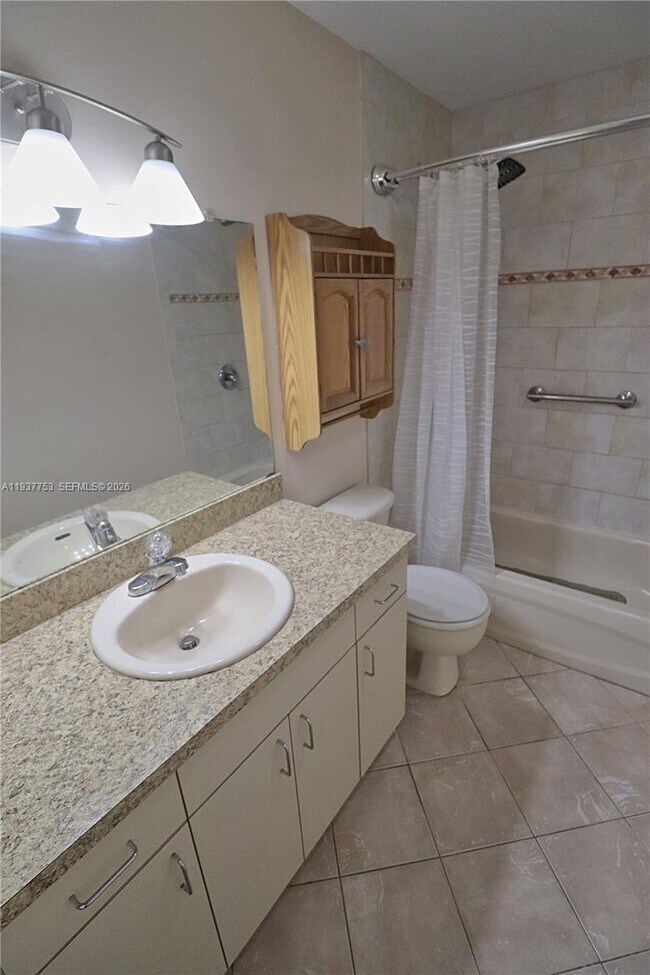 Building Photo - 278 SW 7th St