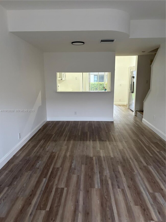 Building Photo - 50 Whitehead Cir