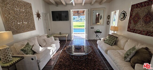 Building Photo - 2231 S Caliente Dr