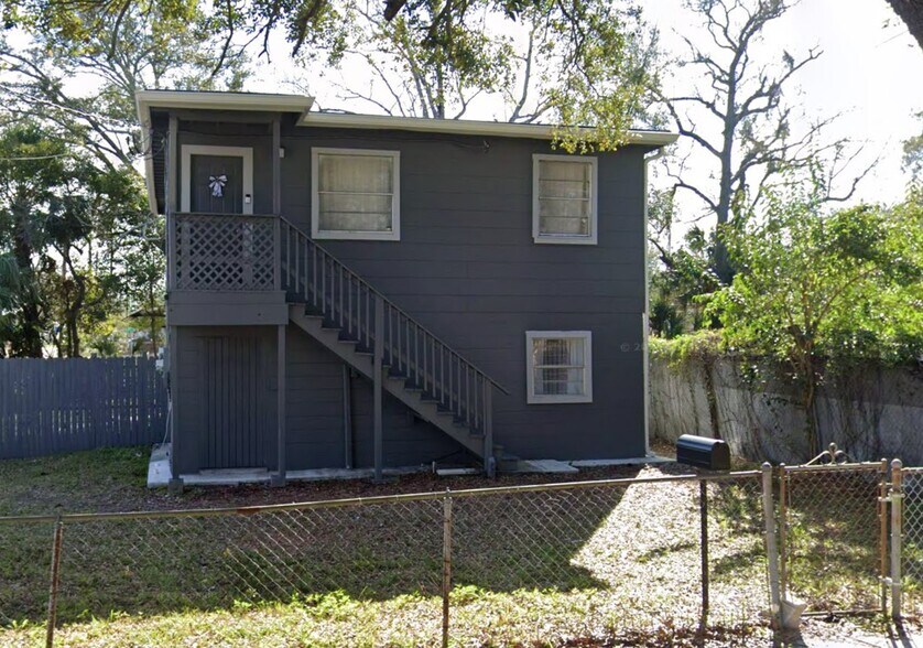 Primary Photo - 1184 E 18th St