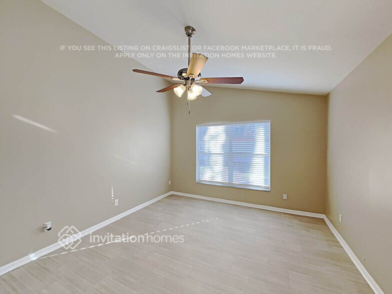 Building Photo - 2515 Clareside Dr