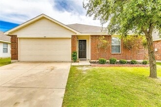 Building Photo - 909 Poncho Ln