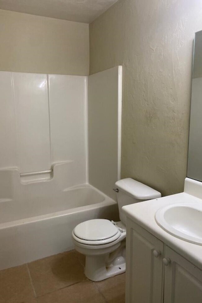 Building Photo - 2780 Tess Cir