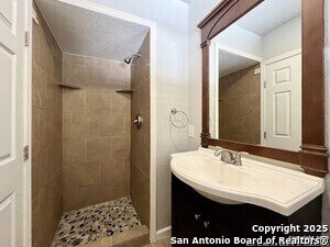 Building Photo - 315 Scotty Dr