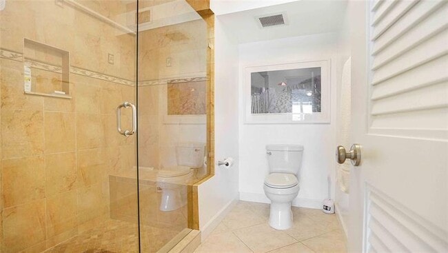 Building Photo - 3900 Galt Ocean Dr