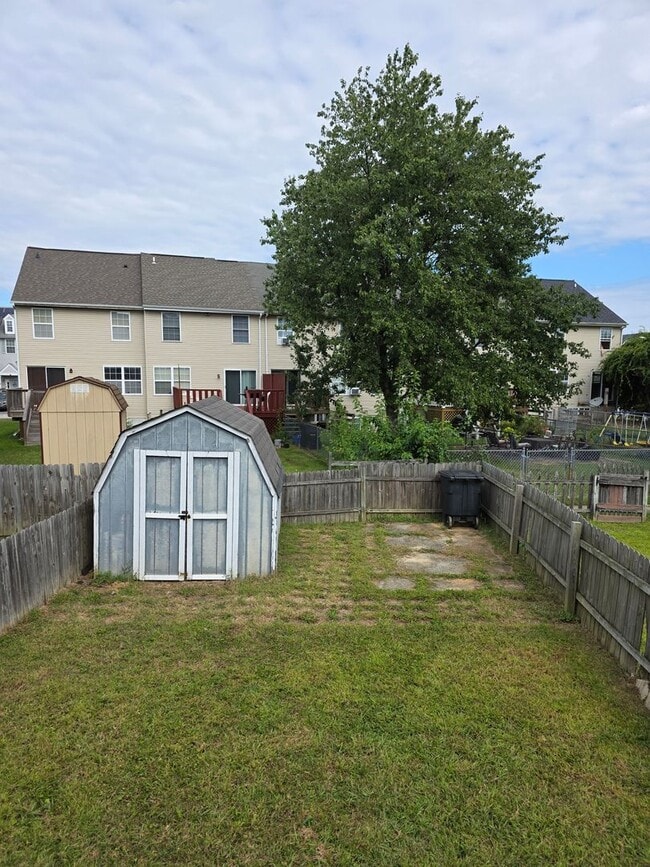 Building Photo - Townhouse in Newark/Bear Area