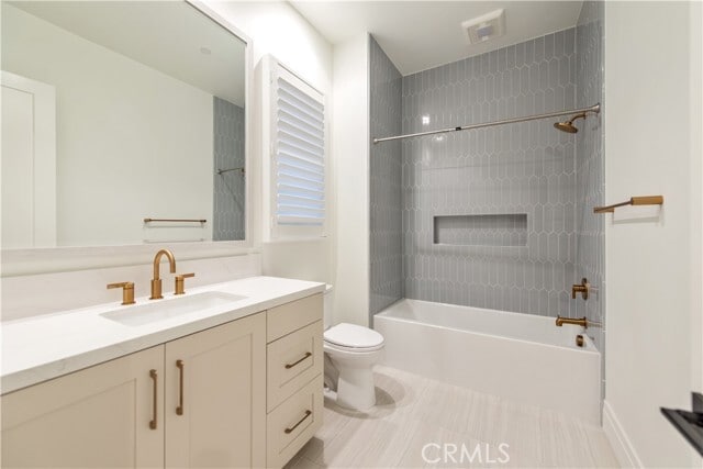 Building Photo - 114 Limone