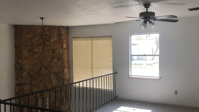 Building Photo - 12251 W Village Dr