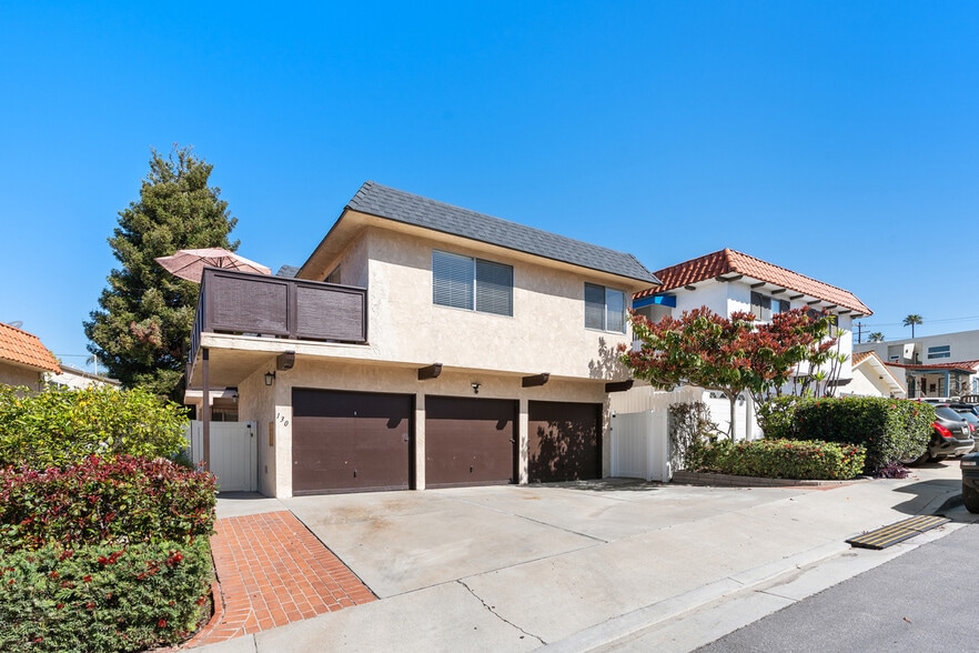 Unit Above Private Garage - 130 Avenida Algodon