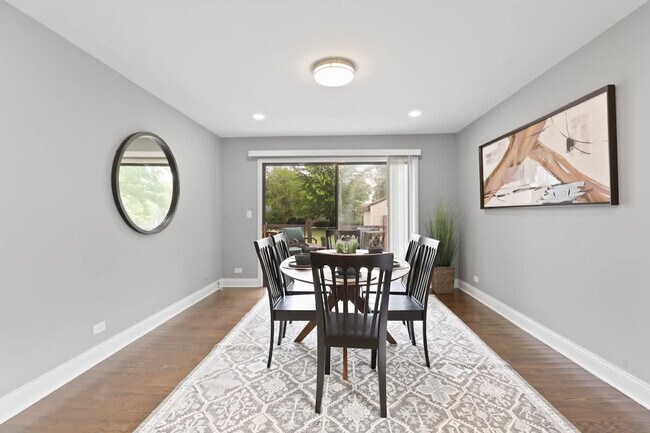 Building Photo - 327 Musial Cir