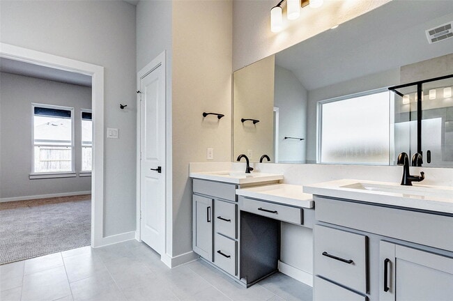 Building Photo - Timber Brook Drive, Sienna, TX 77459 - 3 BR 2 BA single-family home