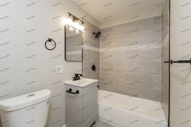 Building Photo - 11316 Herrick Ave