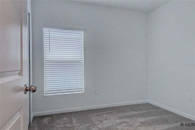Building Photo - 1520 Brentwood Dr