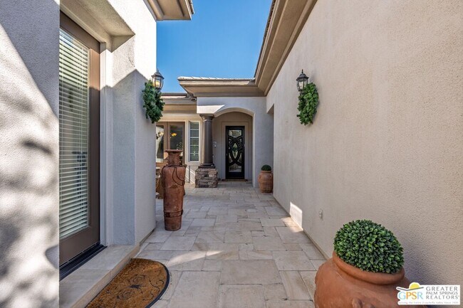 Building Photo - 104 Azzuro Dr