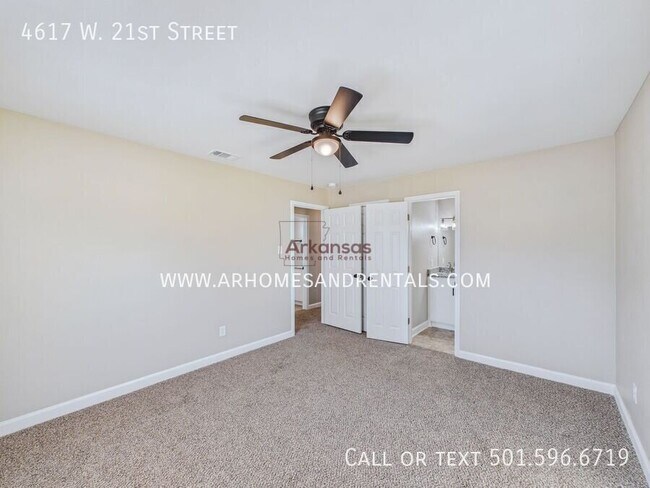 Building Photo - 4617 W 21st St