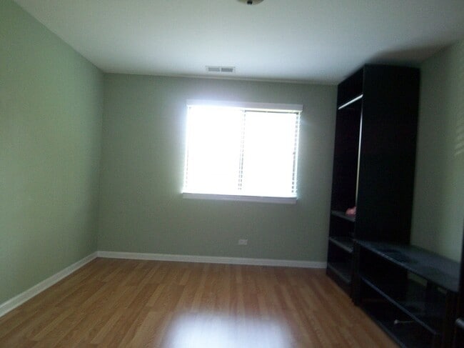 Building Photo - 314 Wildberry Ct