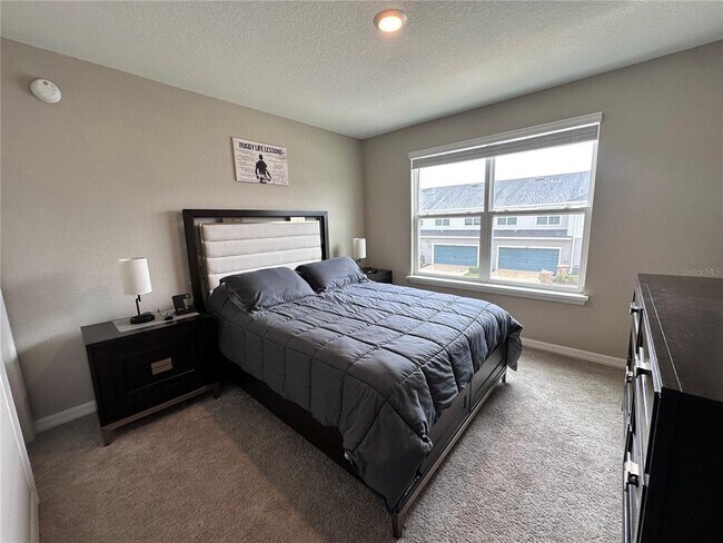 Building Photo - 420 Huckleberry Blossom Dr