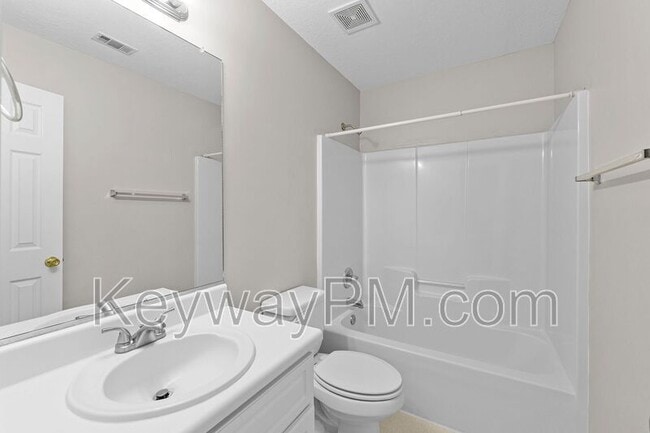 Building Photo - 2110 Buckhaven Dr