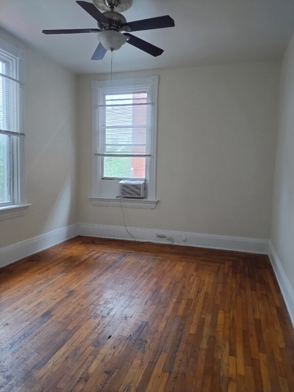 Building Photo - 536 Howell Ave
