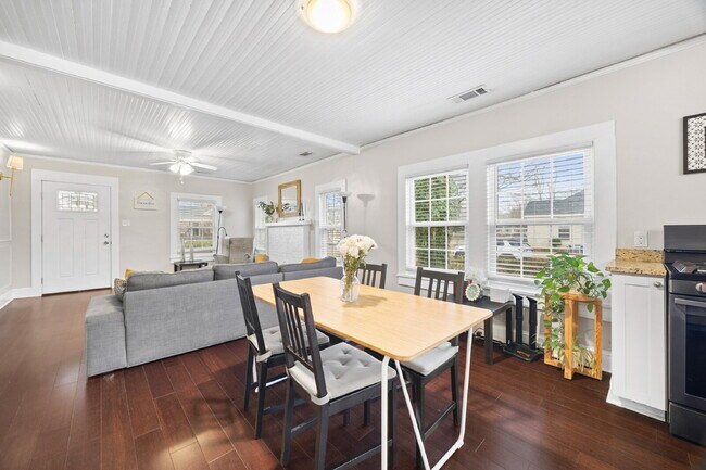 Building Photo - Historic Charm Meets Smart Design—2BR Home Near Downtown